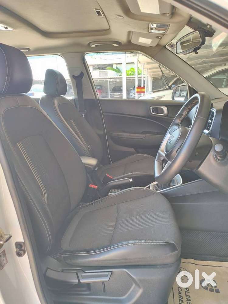Hyundai Venue, 2021, Petrol