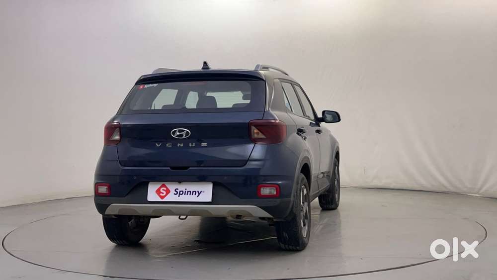 Hyundai Venue 1.2 S Plus, 2022, Petrol
