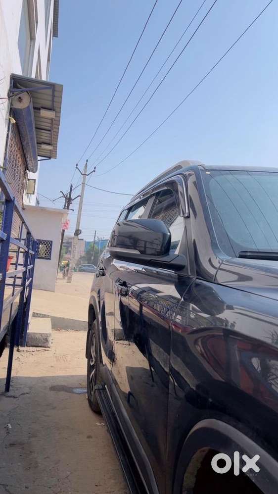 Mahindra Petrol 2023 Model