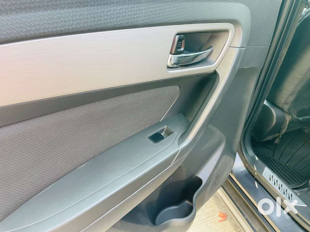 Maruti Suzuki Vitara Brezza Zdi, 2018, Diesel