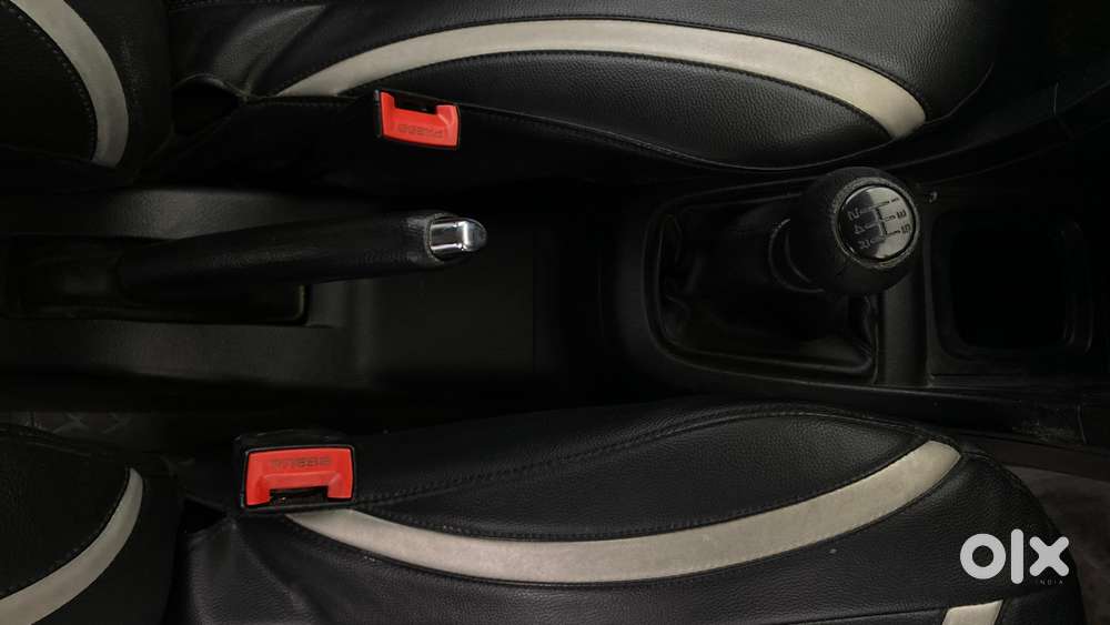 Maruti Suzuki Swift 2011-2014 Vxi, 2013, Petrol