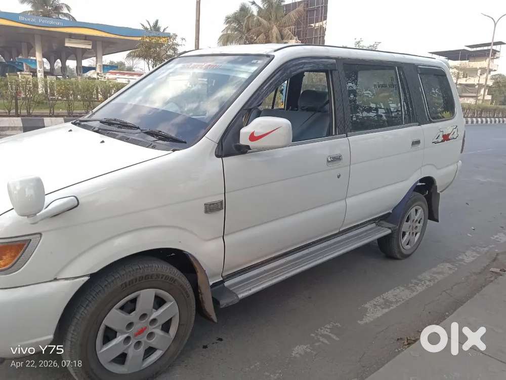 Chevrolet Tavera 2015 Diesel Well Maintained