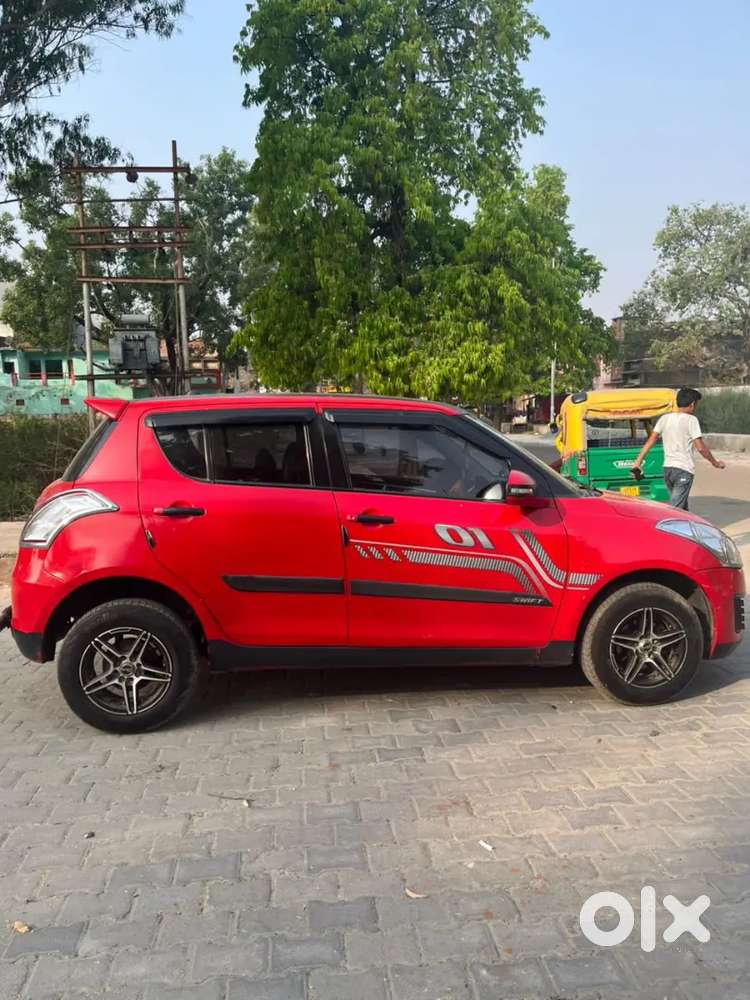 Maruti Suzuki Swift 2018 Petrol 65000 Km Driven