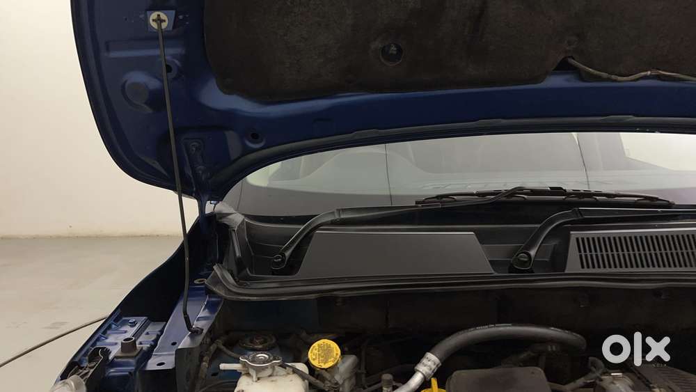 Renault Triber Rxt, 2021, Petrol