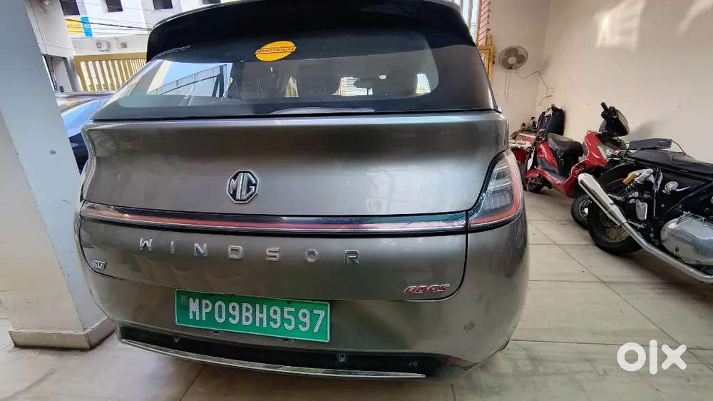 Mg Windsor Ev 2025 Electric 6250 Km Driven
