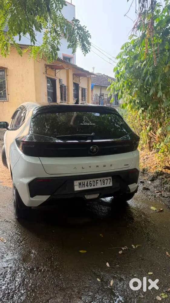 Tata Altroz 2026 Petrol + Cng Top Model