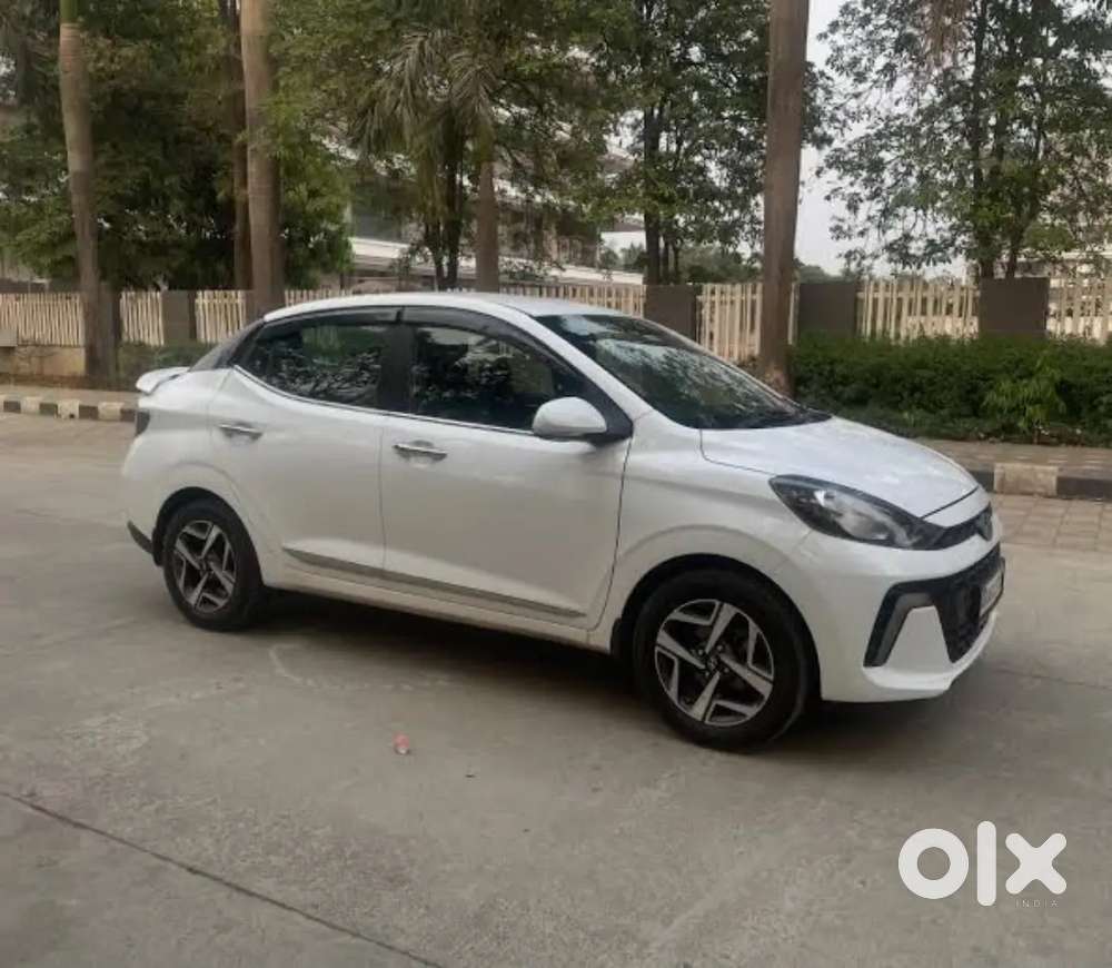 Hyundai Aura Sx 2024