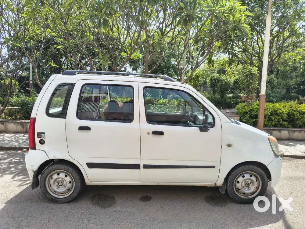 Petrol Good Condition And Lpg Already Fitted By Maruti Company.