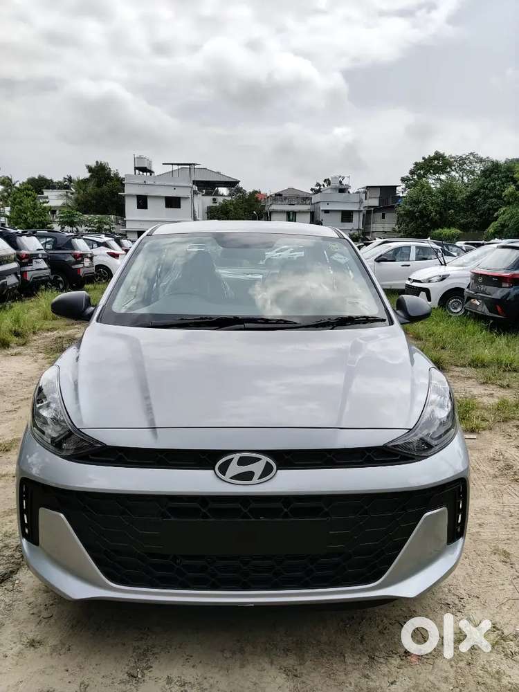 Hyundai Aura 2026 Cng & Hybrids 0 Km Driven