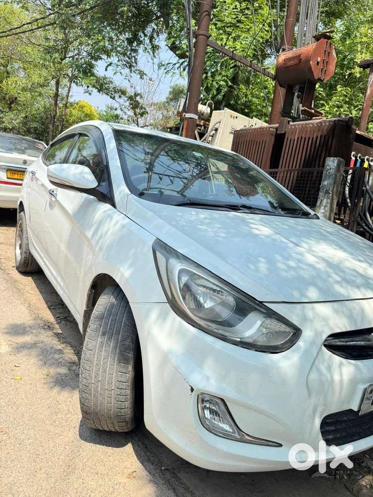 Hyundai Verna 2012