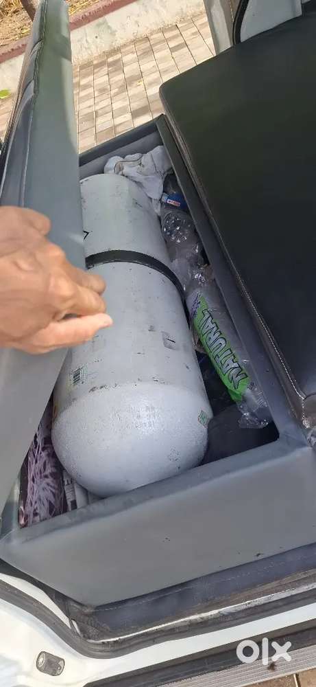 2nd Owner 2023 Maruti Eeco