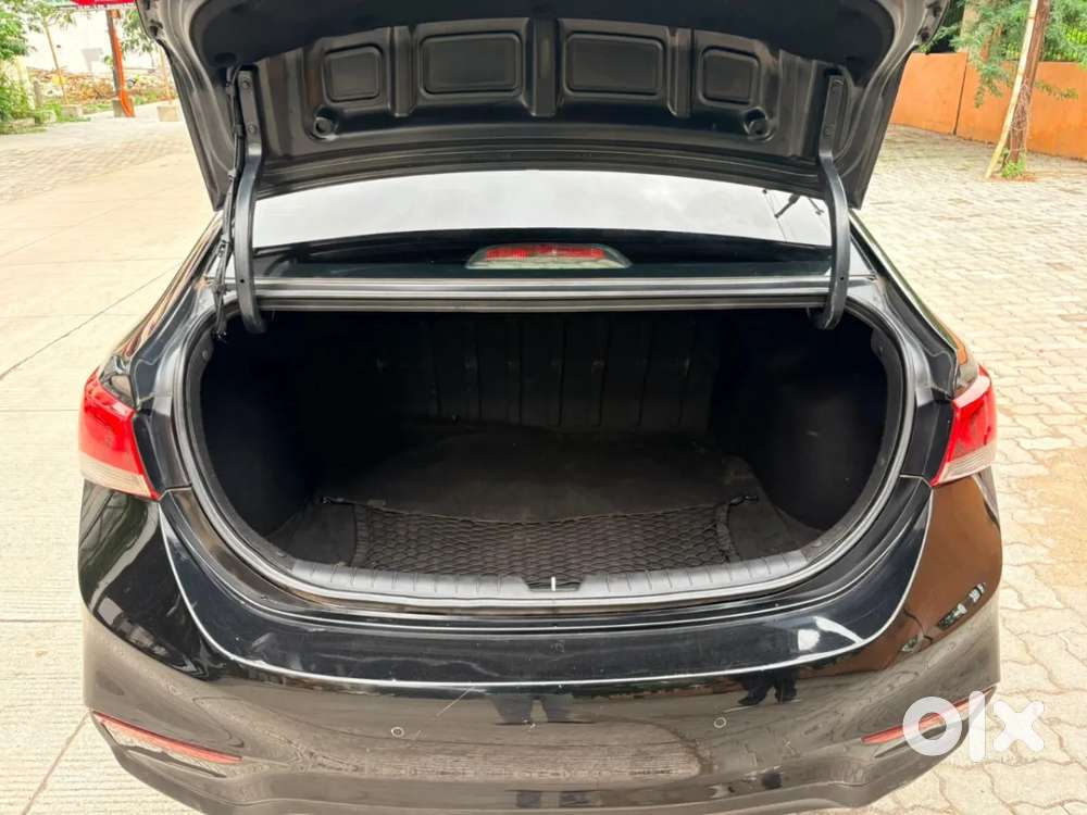 Hyundai Verna Fluidic 1.6 Vtvt Sx Opt, 2018, Petrol