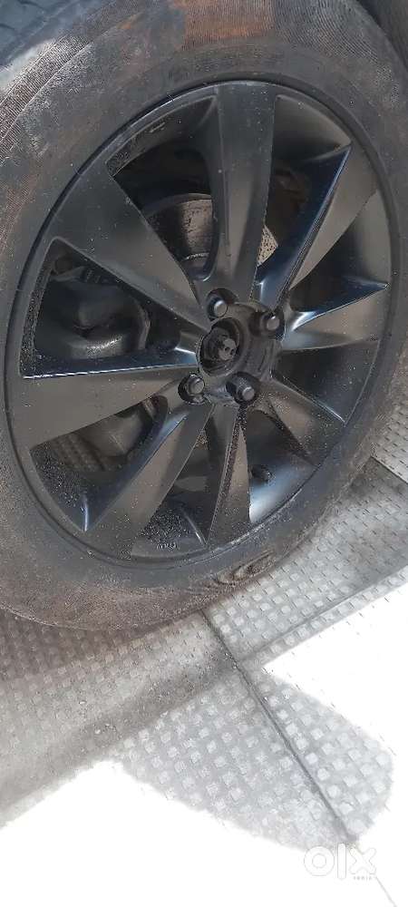 Hyundai Verna Fluidic 1.6 2012