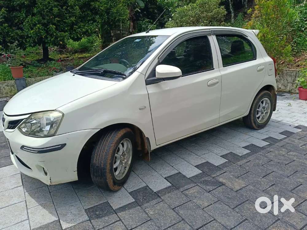 Toyota Etios Liva 2016 Petrol 114000 Km Driven