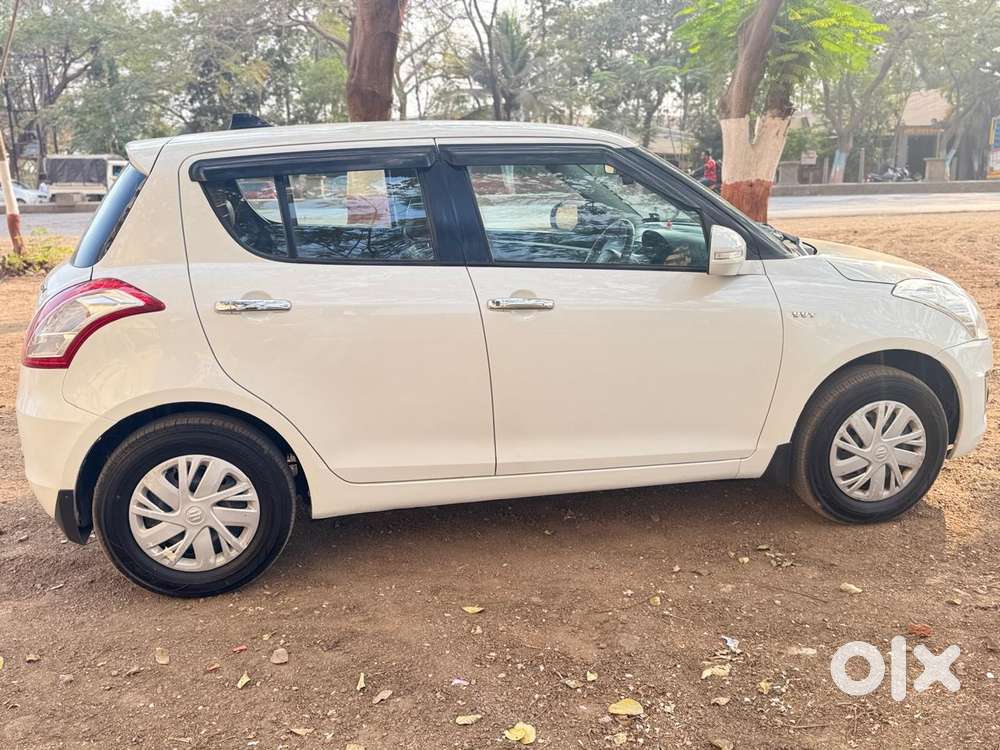 Maruti Suzuki Swift Vxi Cng, 2014, Petrol