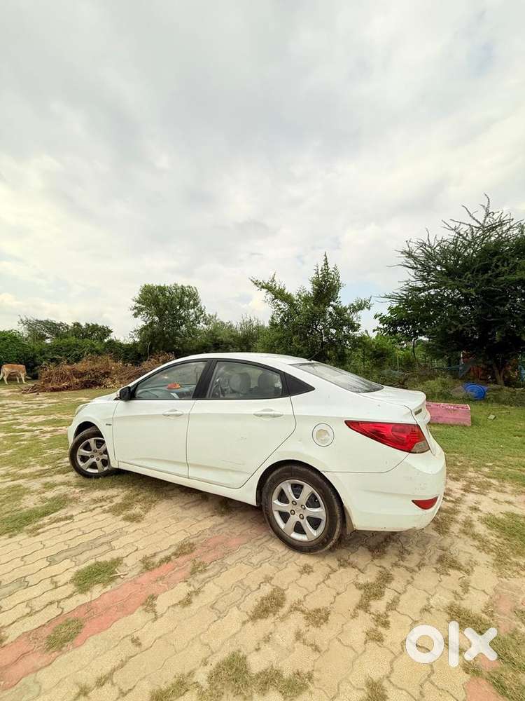 Hyundai Verna