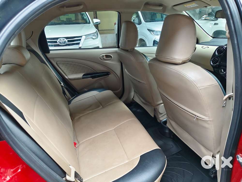 Toyota Etios Liva Vx Dual Tone, 2019, Petrol