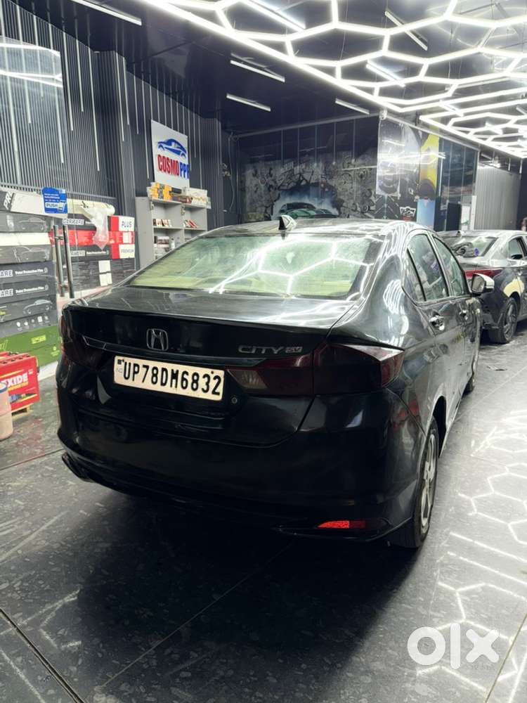 Well Mainted Honda City 2014 Diesel 80000 Km Driven