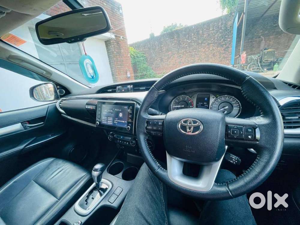 Toyota Hilux 2023