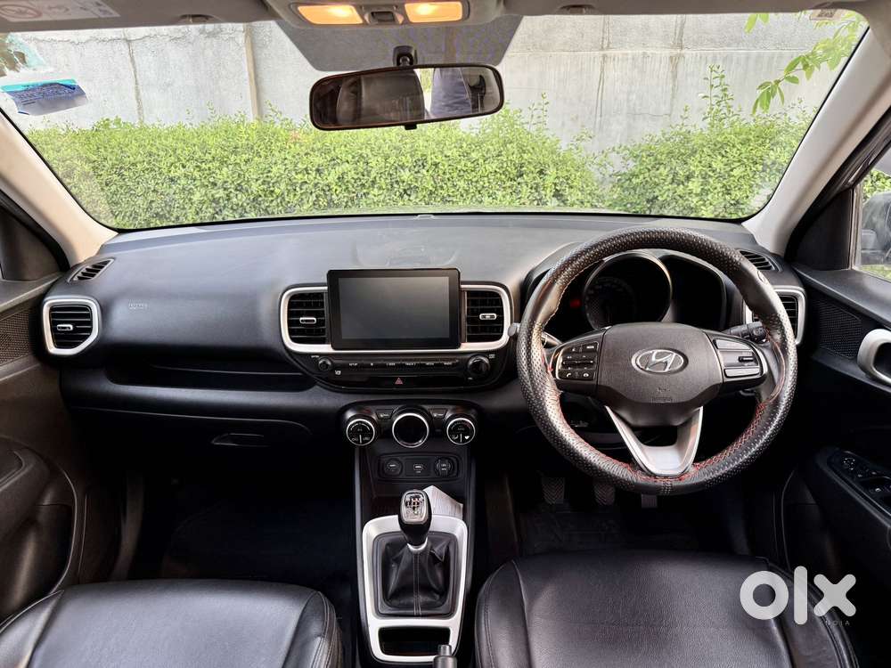 Hyundai Venue Sx (o) Mt 1.5 Diesel, 2019, Diesel