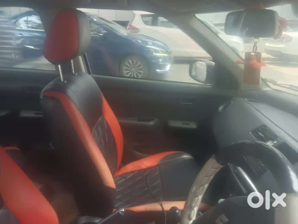 Maruti Suzuki Dzire 1.2 2016