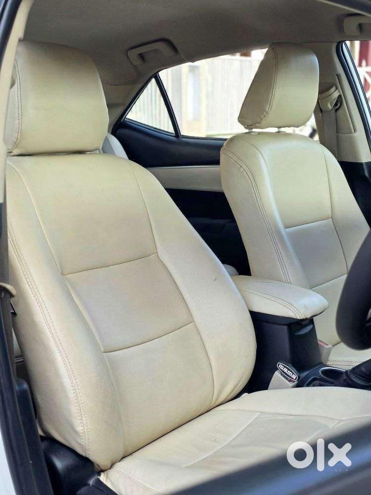 Toyota Corolla Altis J, 2016, Diesel