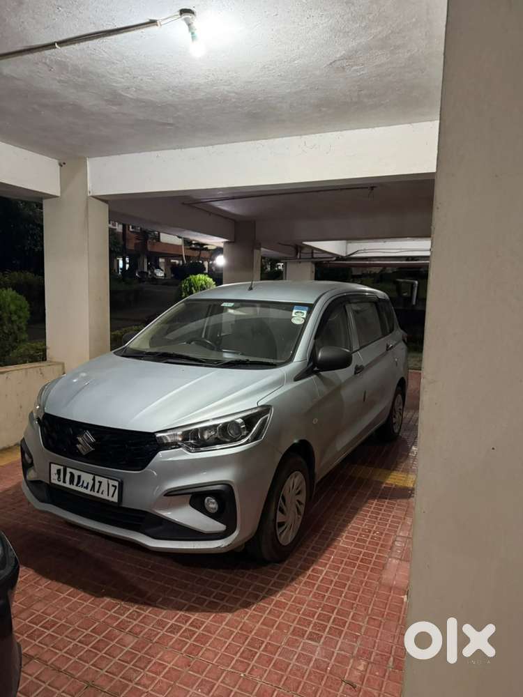 Maruti Suzuki Ertiga 2023 Petrol 23000km Driven Excellent Condition