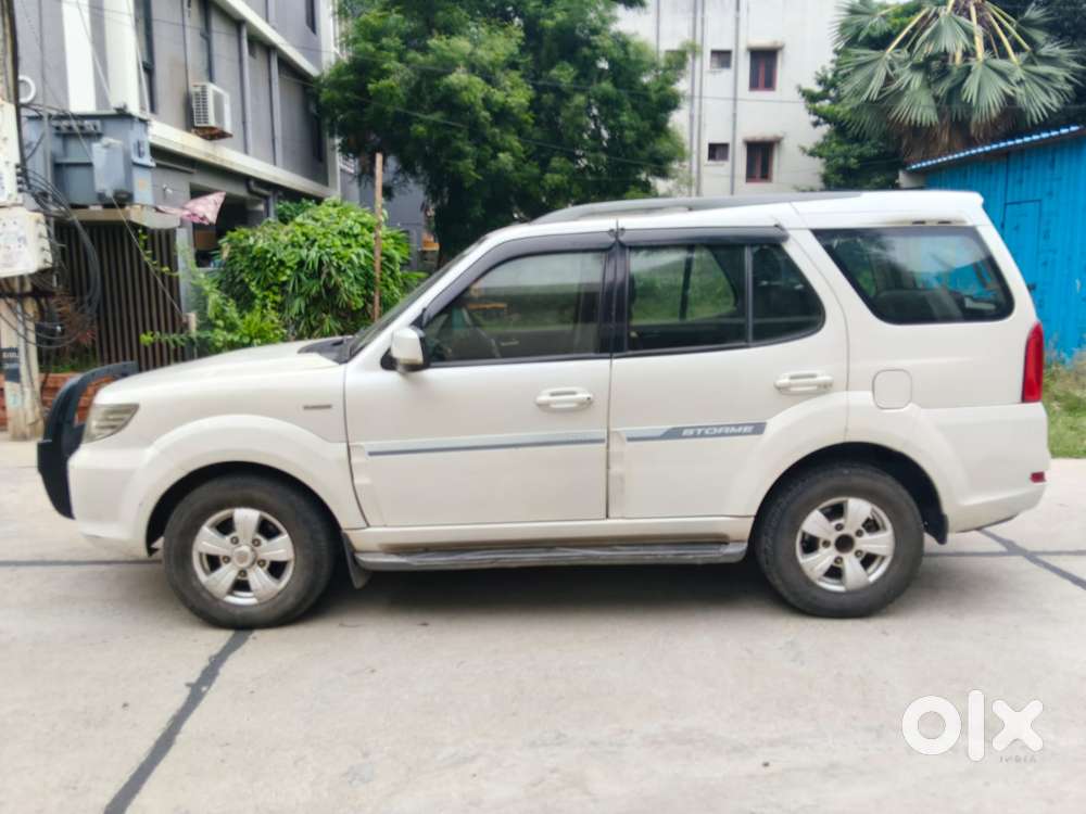Tata Safari Storme Vx, 2018, Diesel