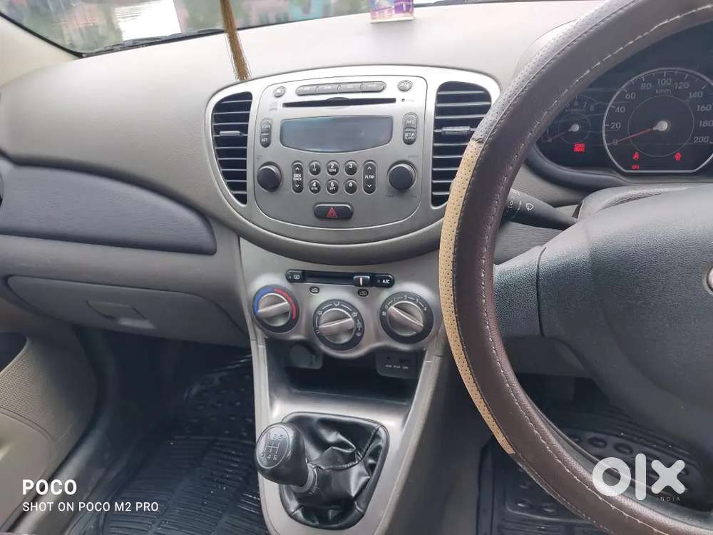 Hyundai I10 Sportz 2012