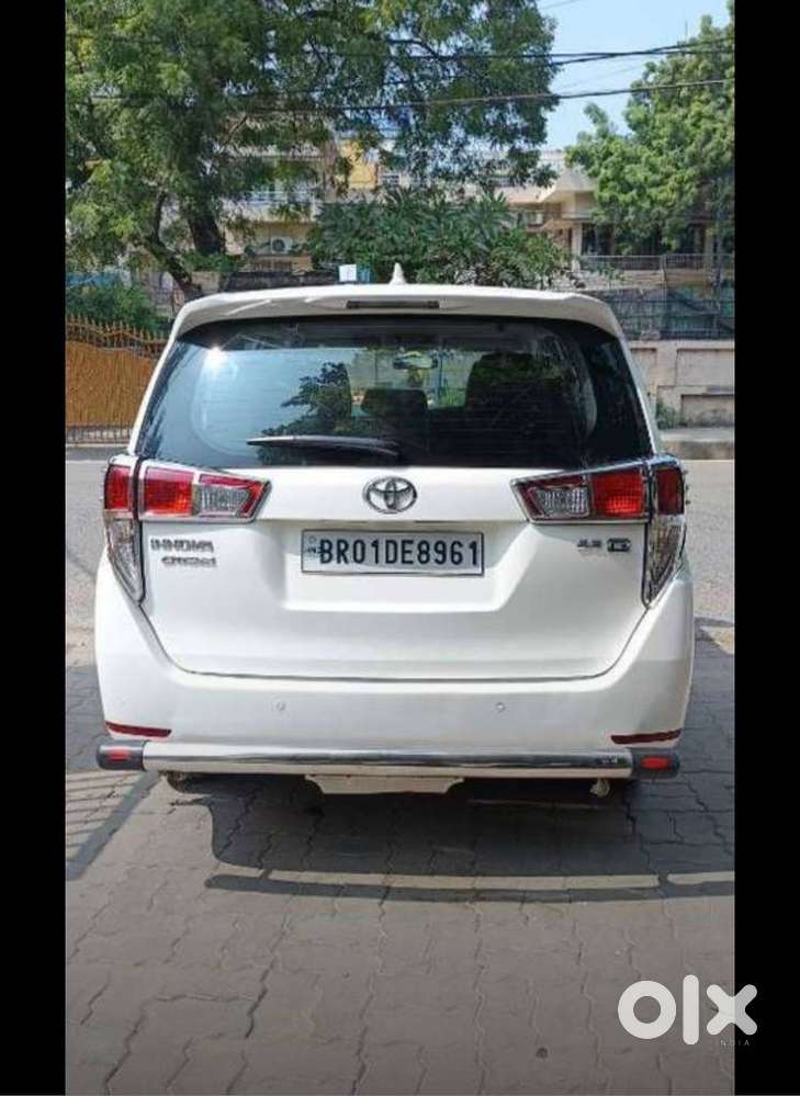 Toyota Innova Crysta 2.4 G Mt, 2017, Diesel