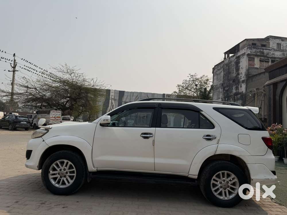 Toyota Fortuner, 2014, Diesel