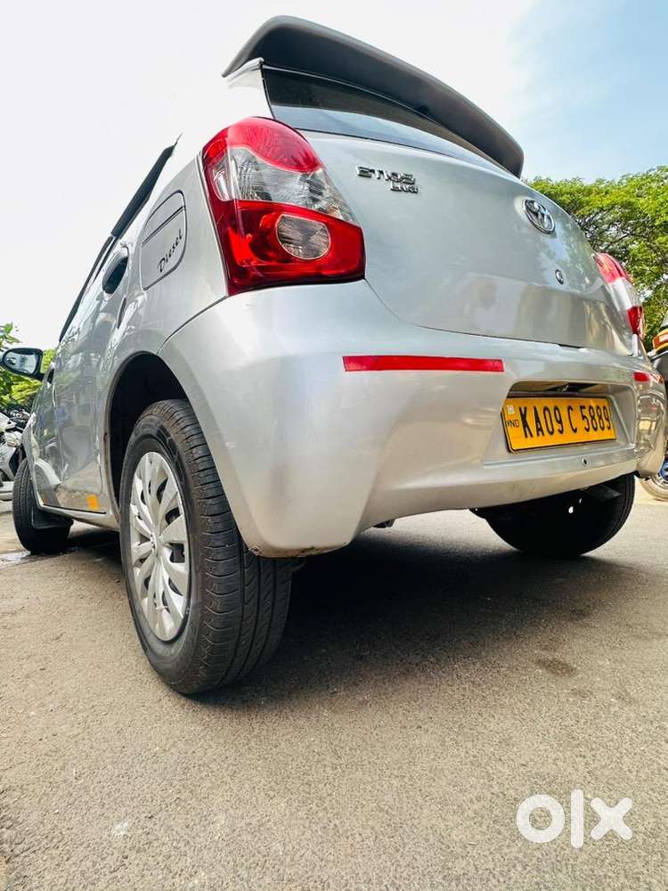 Toyota Etios Liva 2016