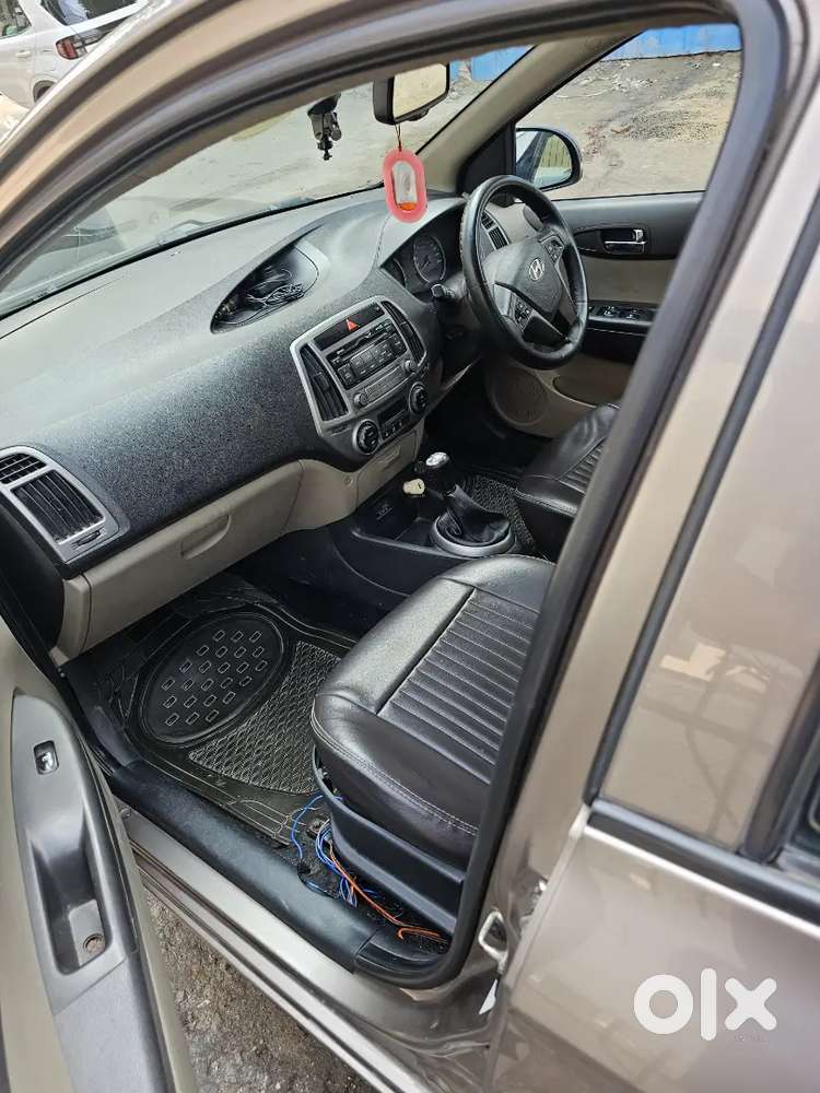Hyundai I20 Sportz Petrol 2013