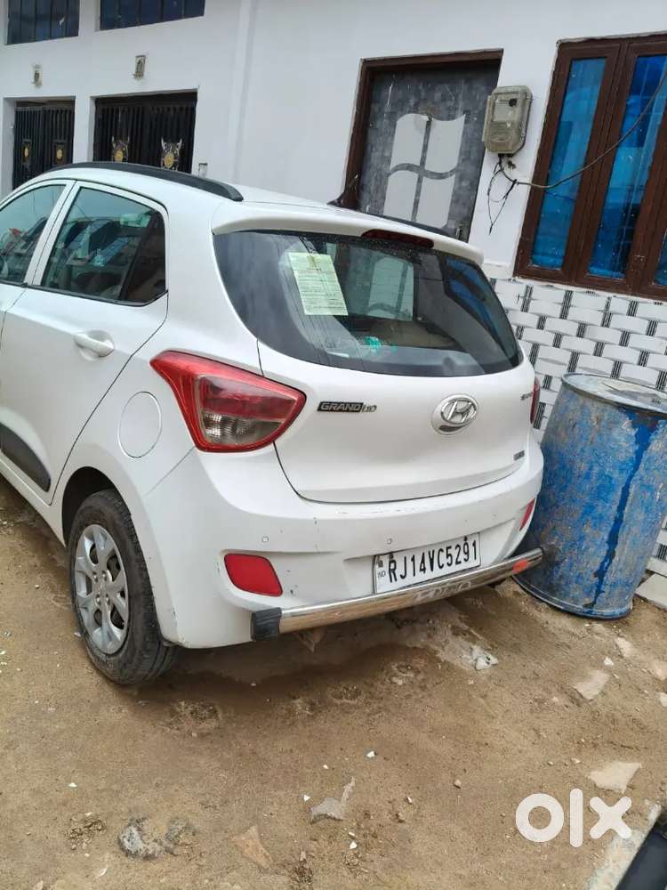 Hyundai Grand I10 2016 Variant Crdi Sportz
