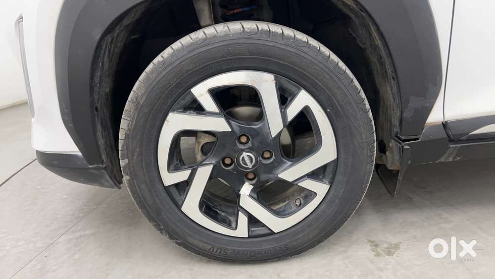 Nissan Magnite 1.0 Xv Premium Turbo (o), 2022, Petrol