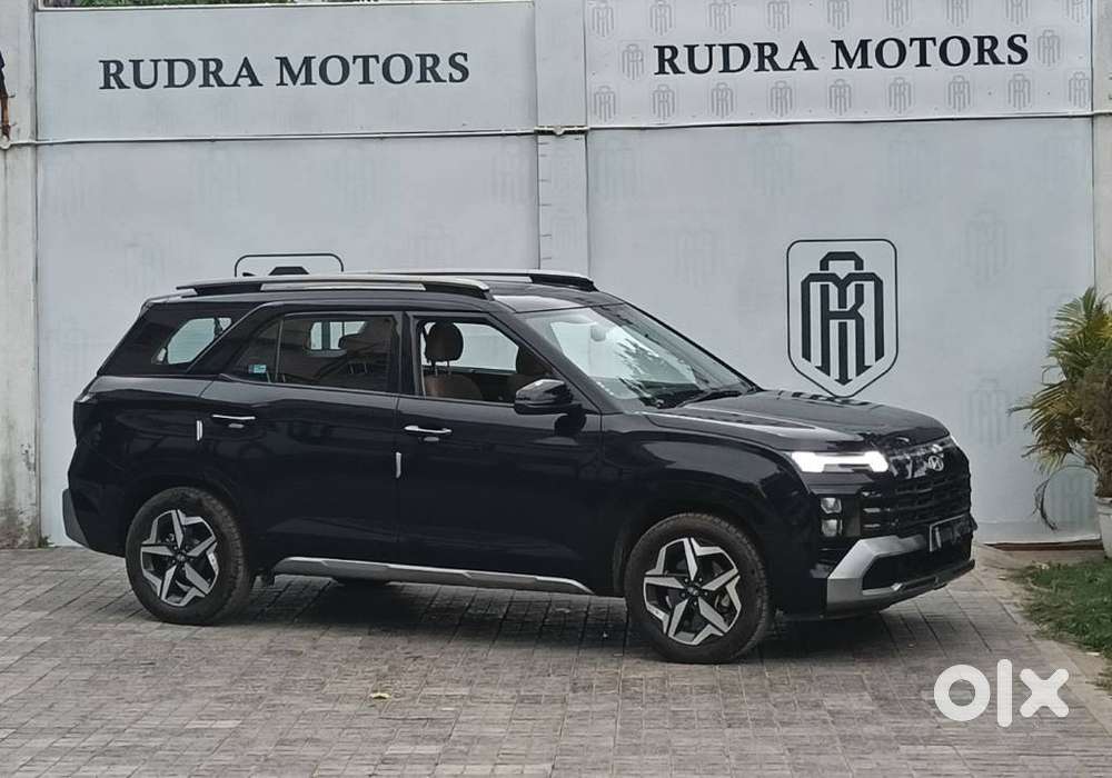 Hyundai Alcazar Prestige 7-seater, 2024, Petrol