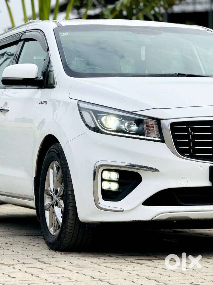 Kia Carnival Limousine Plus 7 Str, 2020, Diesel