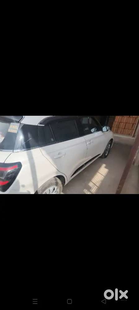 Maruti Suzuki Swift 2025 Petrol 18000 Km Driven