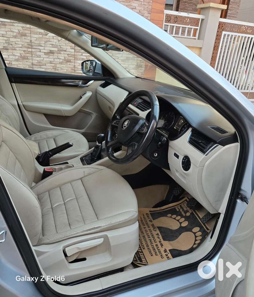 Skoda Octavia 2014 Petrol 58000 Km Driven
