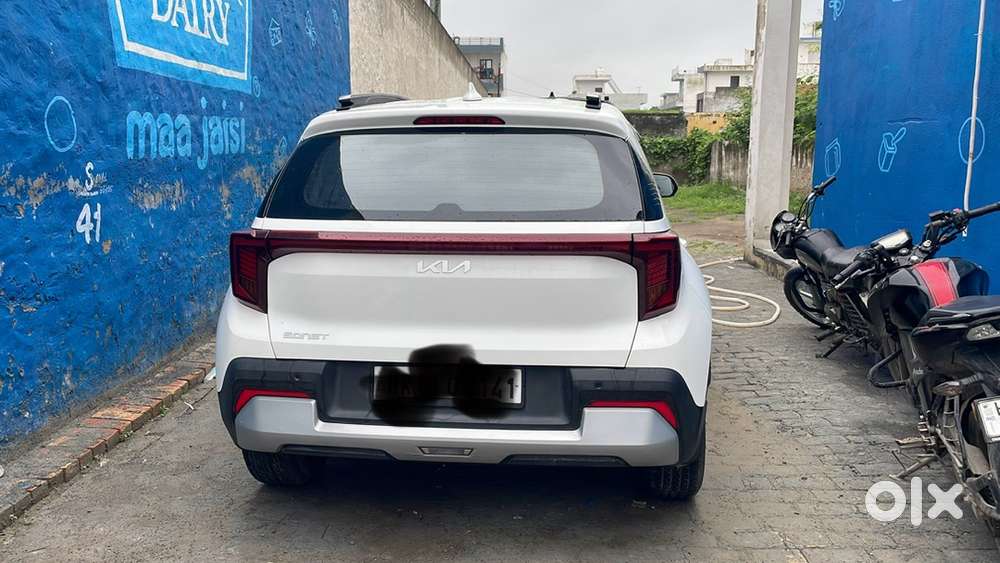 Kia Sonet Petrol Manual 2024