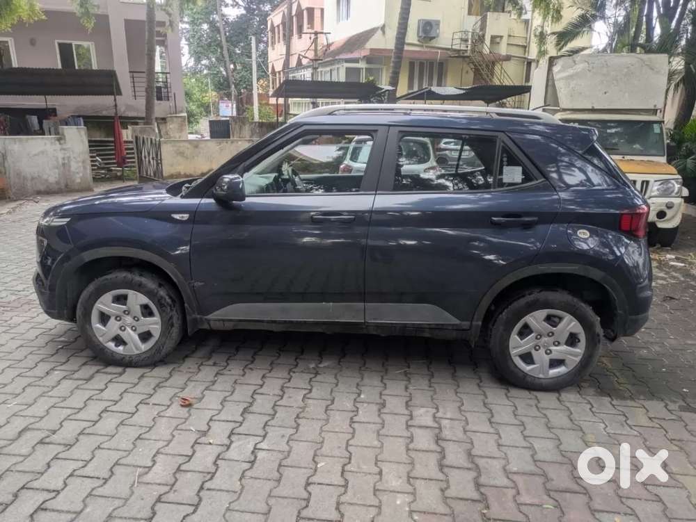 Hyundai Venue S 1.2 Petrol, 2019, Petrol