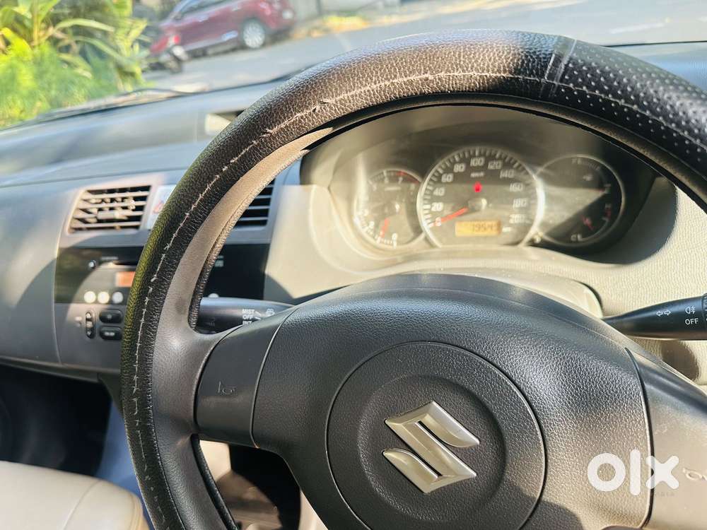 Maruti Suzuki Swift Dzire Vxi Optional, 2010, Petrol