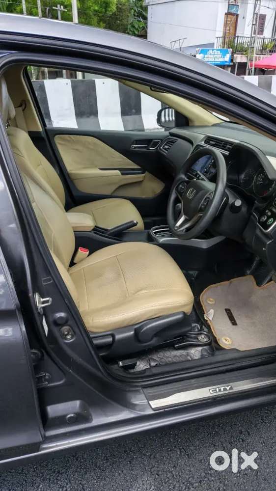 Low Kilometers 2019 Honda City V Petrol 2019