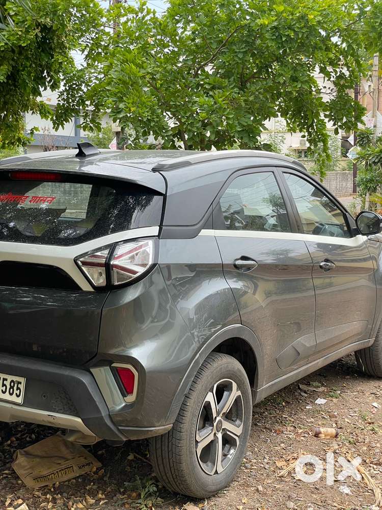 Tata Nexon 2023 Automatic 1st Owner