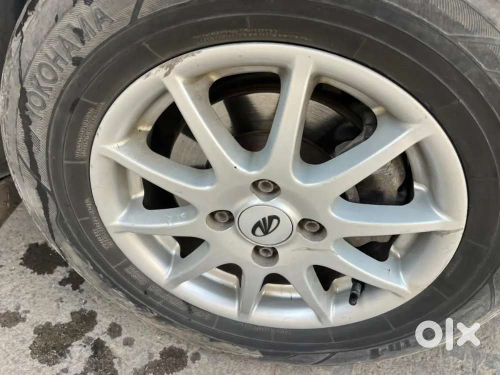 Mahindra Verito D6 2013