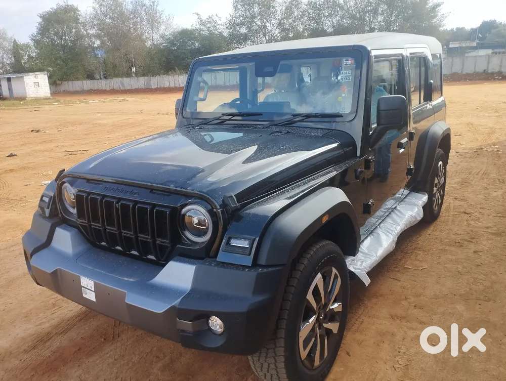 Mahindra Thar Roxx 2025 Petrol 13000 Km Driven