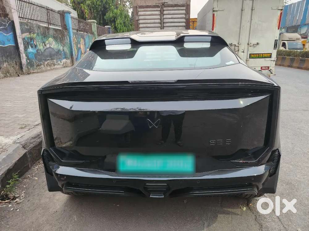 Mahindra Be 6 2025 Electric Pack One Above