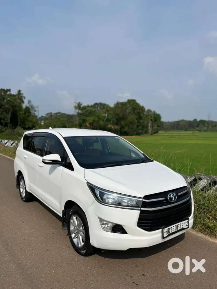 Toyota Innova Crysta 2017