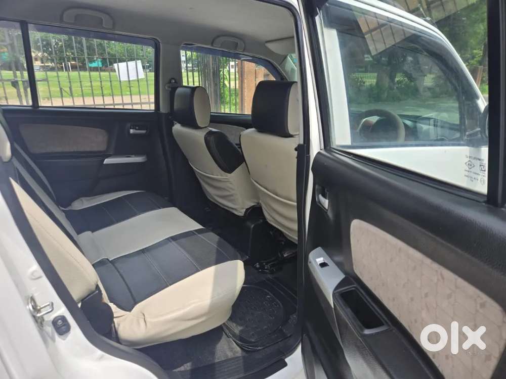 Maruti Suzuki Wagon R Vxi, 2015, Petrol