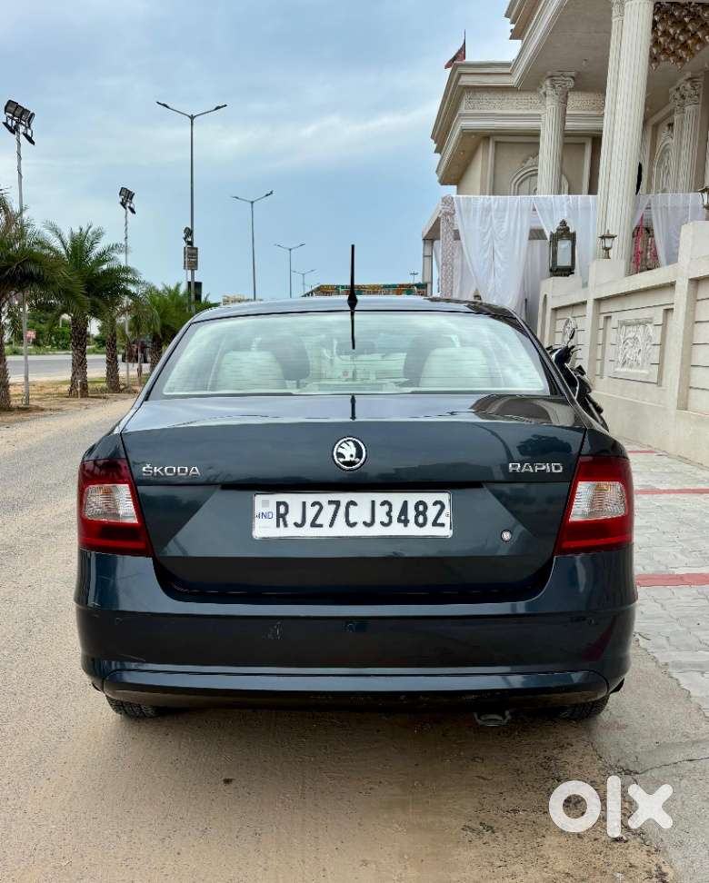 Skoda Rapid 1.0 Tsi Ambition, 2020, Petrol